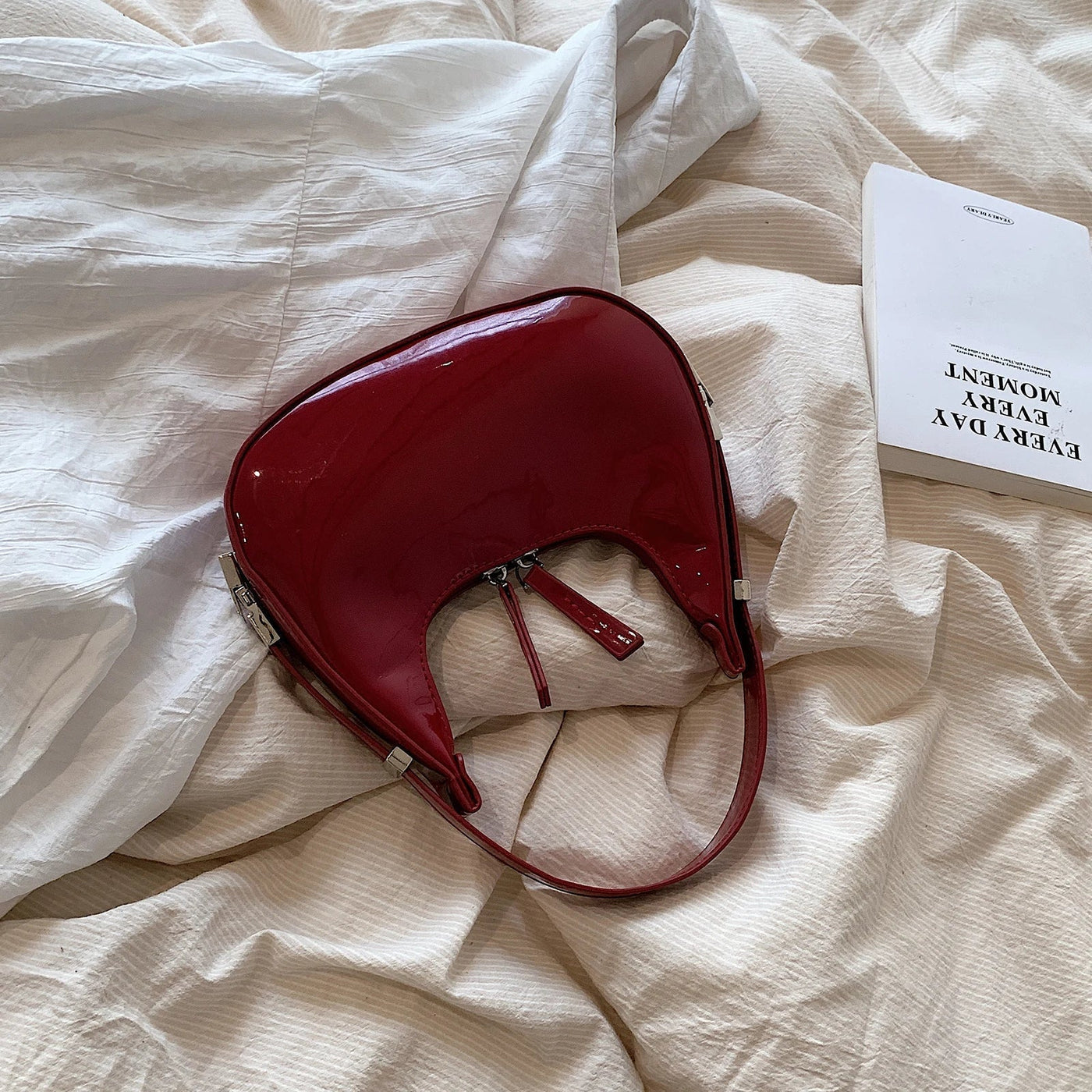BELLA | VINTAGE HALF-MOON BAG