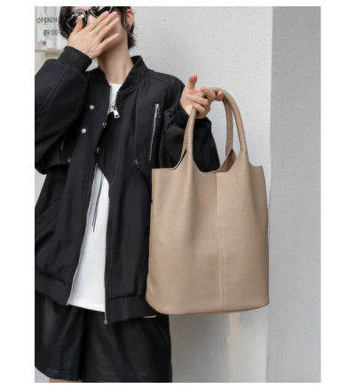 SAGA | LIGHT BLUE BUCKET BAG