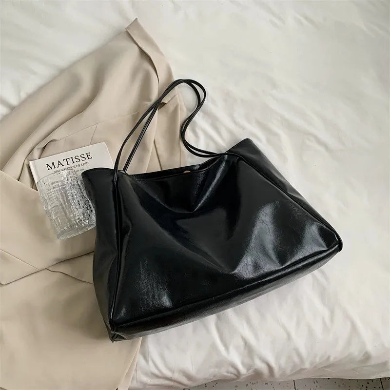 LISA | SPACIOUS BROWN TOTE