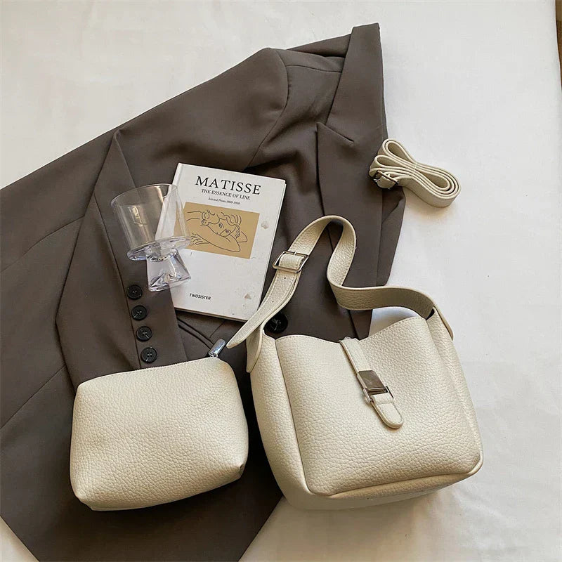 IRIS | MODERN BUCKET BAG
