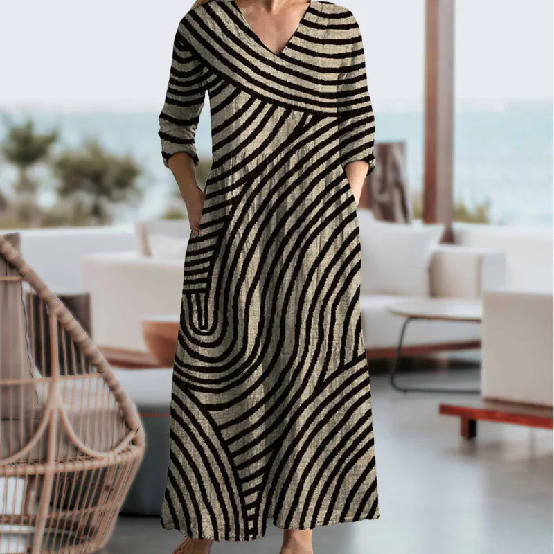 Effortless Elegance with a Timeless Touch – Vintage Striped AYLA Dress